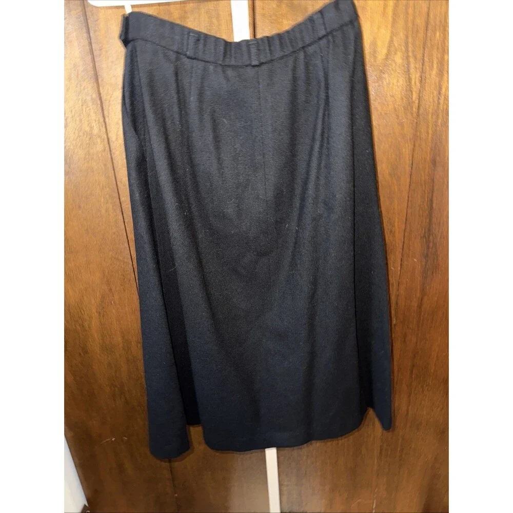 Vintage Koret Career Women’s Black 100% Wool 2 PC Skirt Suit Size 14 Made In USA